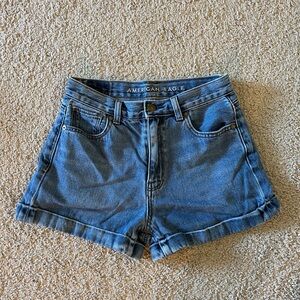 American Eagle Outfitters Women's Blue Denim Shorts - mom short